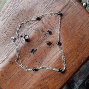 Women's necklace earring ring number 12